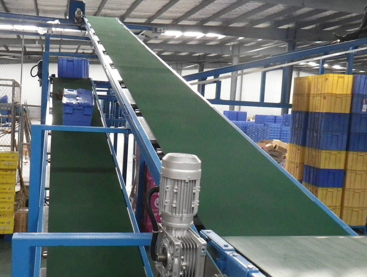 黑龍江皮帶輸送機.jpg 黑龍江皮帶輸送機.jpg