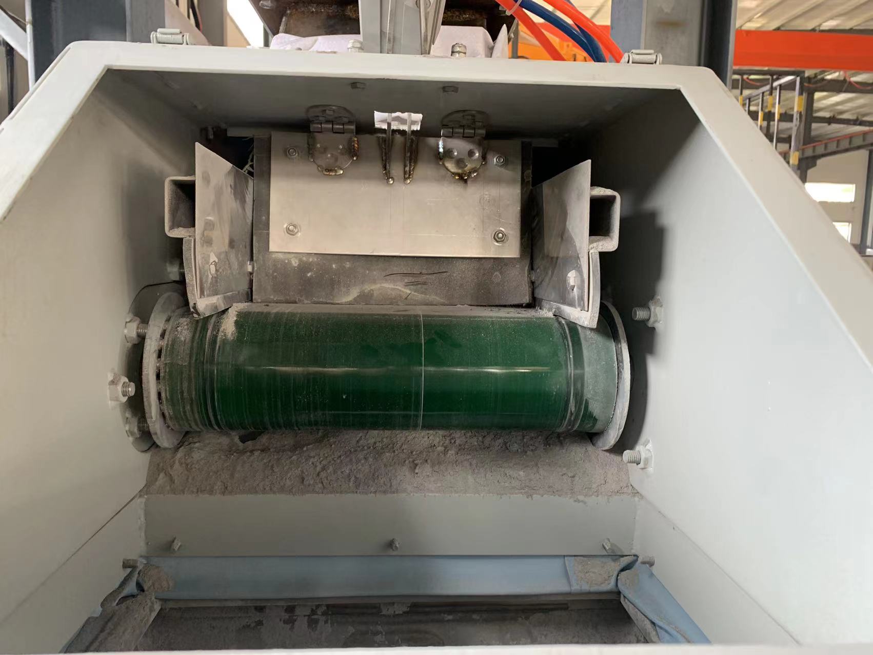 黑龍江皮帶輸送機,青島樂途行工業設備有限公司.jpg 黑龍江皮帶輸送機,青島樂途行工業設備有限公司.jpg